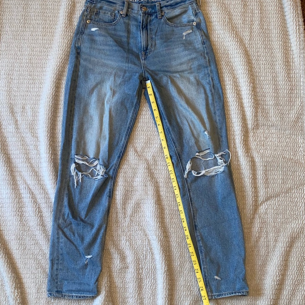 American Eagle Mom Jeans